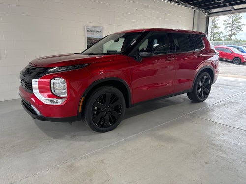 2026 Mitsubishi Outlander LE