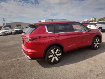2026 Mitsubishi Outlander SE