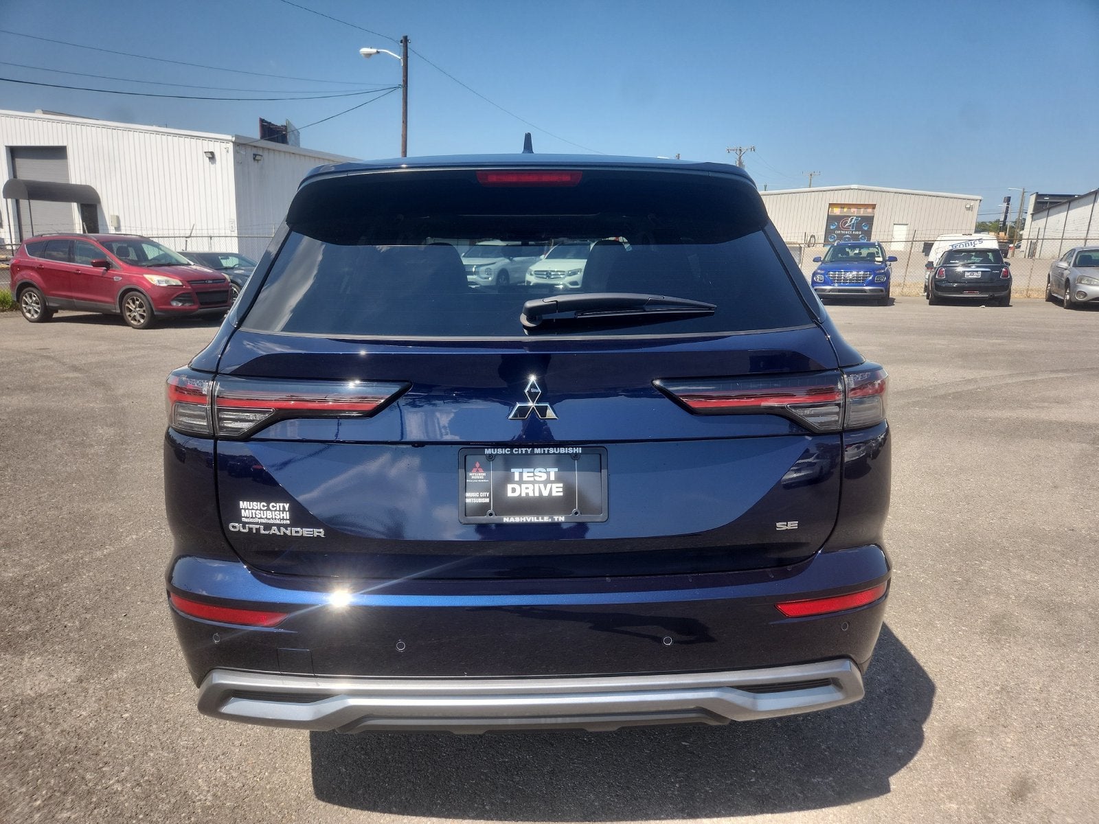 2026 Mitsubishi Outlander SE