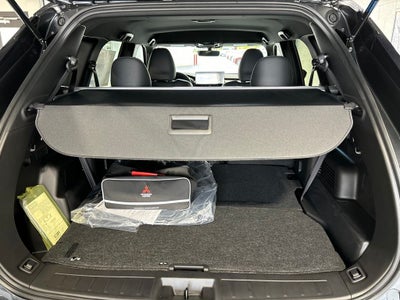 2026 Mitsubishi Outlander LE