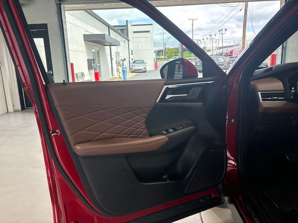 2025 Mitsubishi Outlander SEL