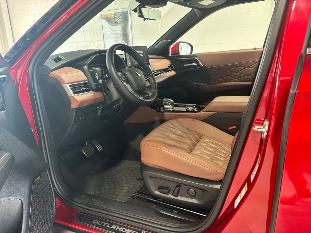 2025 Mitsubishi Outlander SEL