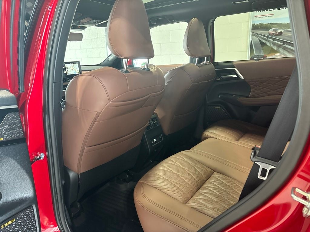 2025 Mitsubishi Outlander SEL