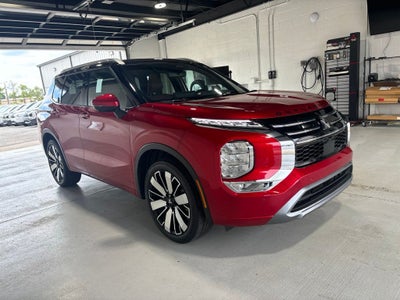 2025 Mitsubishi Outlander SEL