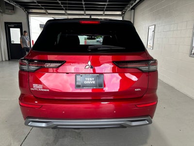 2025 Mitsubishi Outlander SEL