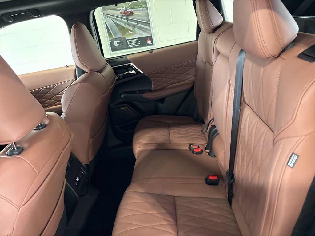 2026 Mitsubishi Outlander SEL