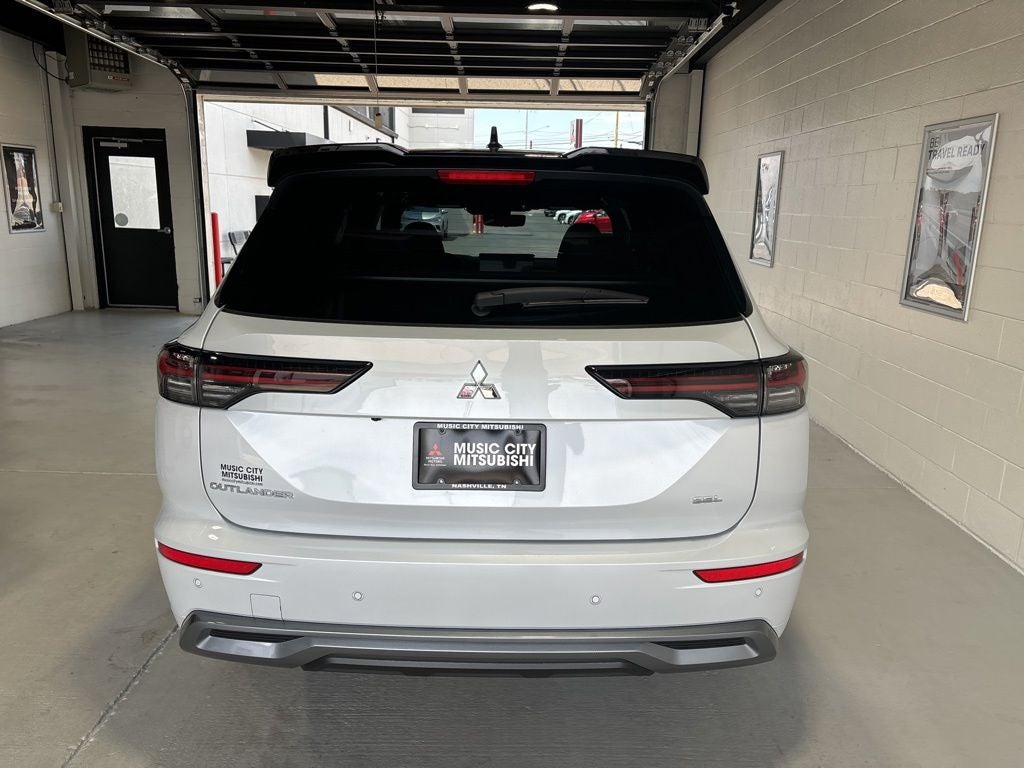 2026 Mitsubishi Outlander SEL