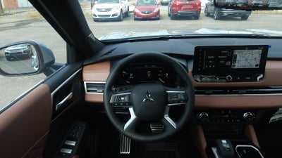 2026 Mitsubishi Outlander SEL