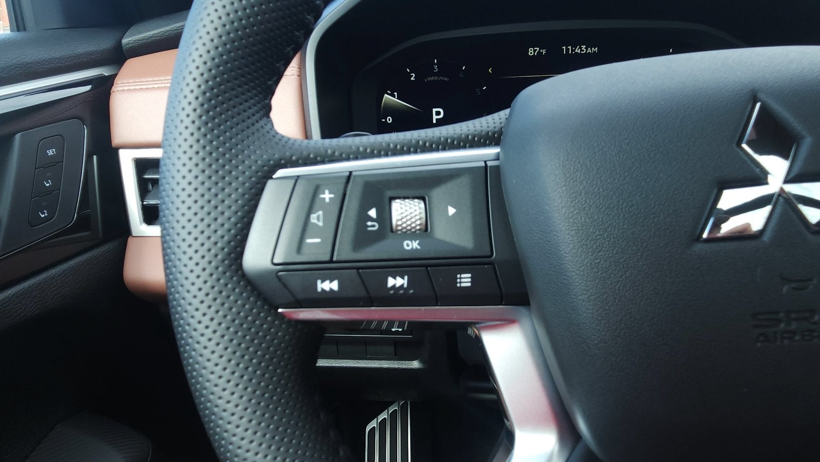 2026 Mitsubishi Outlander SEL
