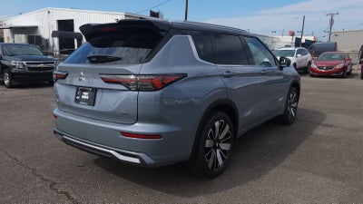 2026 Mitsubishi Outlander SEL