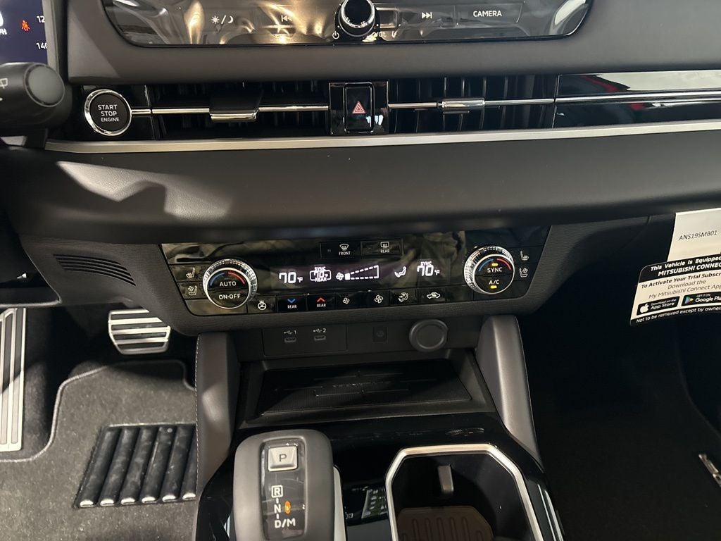 2026 Mitsubishi Outlander SEL