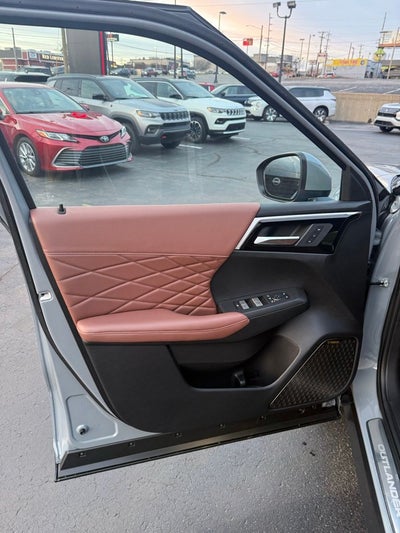 2026 Mitsubishi Outlander SEL