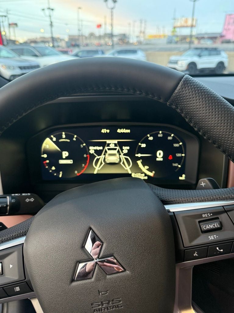 2026 Mitsubishi Outlander SEL