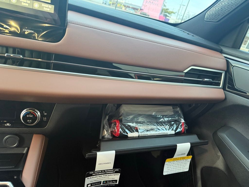 2026 Mitsubishi Outlander SEL