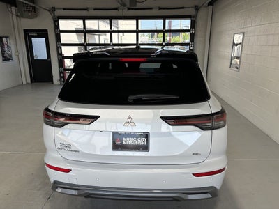 2026 Mitsubishi Outlander SEL