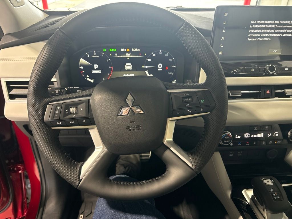 2026 Mitsubishi Outlander SEL