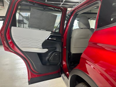 2026 Mitsubishi Outlander SEL