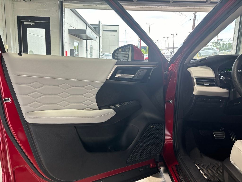 2026 Mitsubishi Outlander SEL