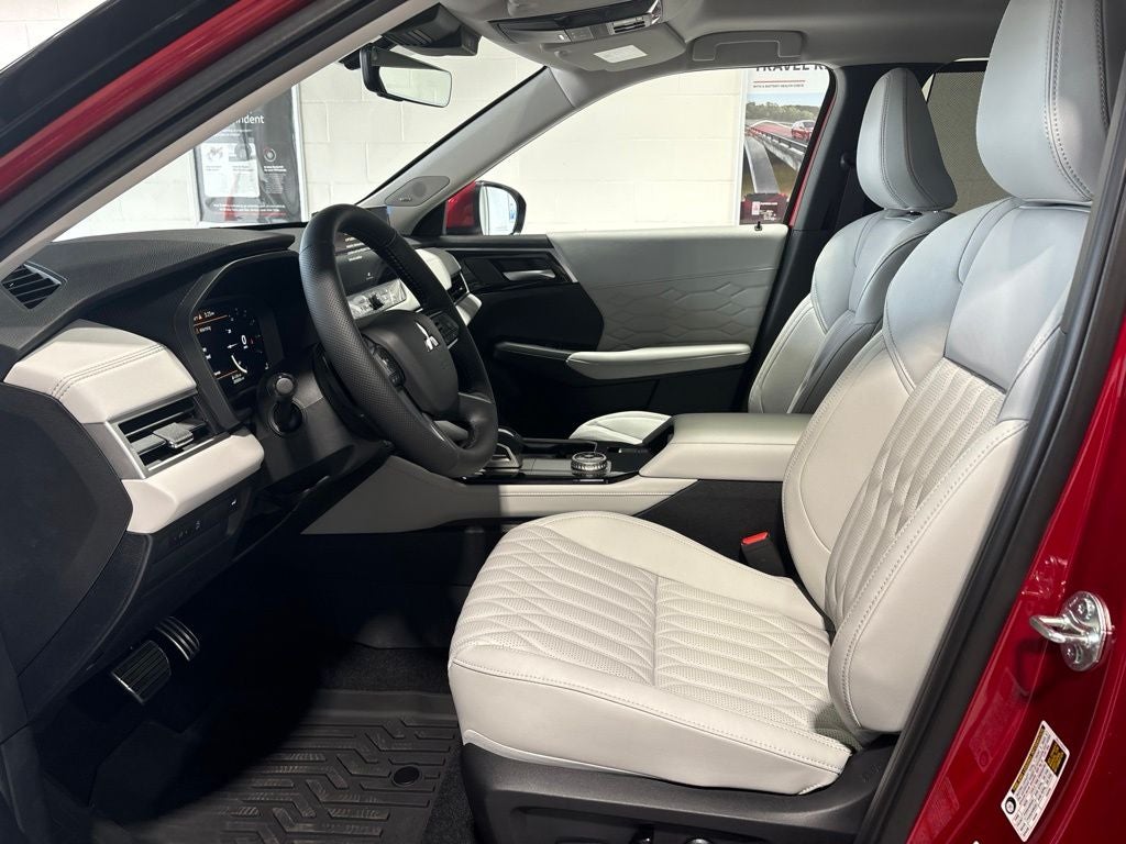 2026 Mitsubishi Outlander SEL