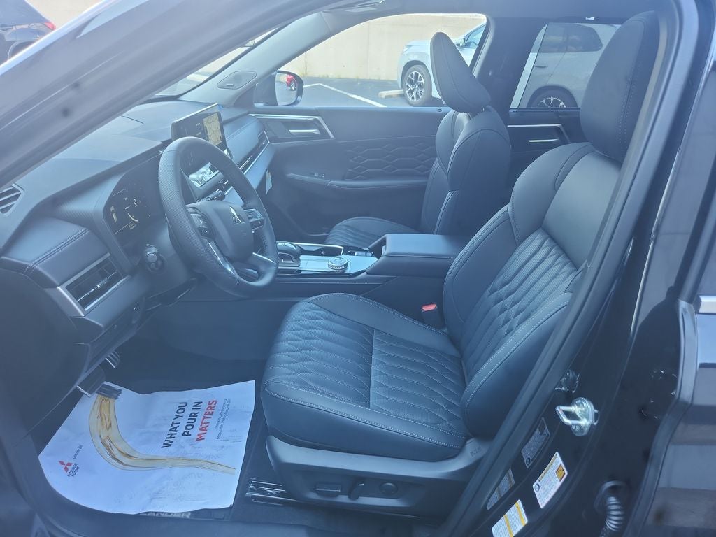 2026 Mitsubishi Outlander SEL