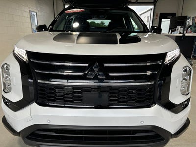 2025 Mitsubishi Outlander Trail Edition
