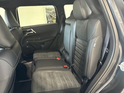 2026 Mitsubishi Outlander LE
