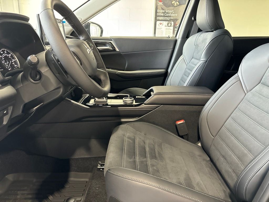 2026 Mitsubishi Outlander Trail Edition