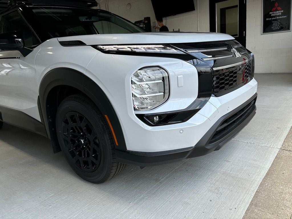 2026 Mitsubishi Outlander Trail Edition