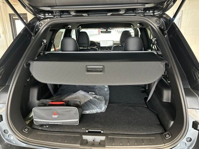 2026 Mitsubishi Outlander LE