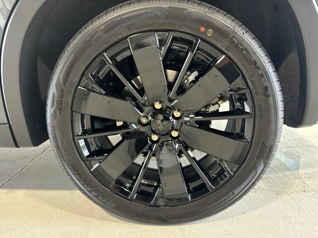 2026 Mitsubishi Outlander LE