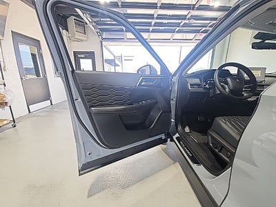 2026 Mitsubishi Outlander PHEV SEL