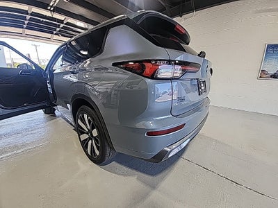 2026 Mitsubishi Outlander PHEV SEL