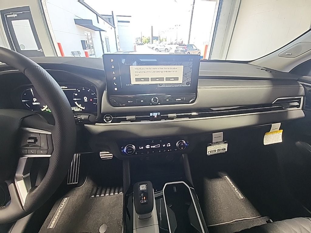 2026 Mitsubishi Outlander PHEV SEL