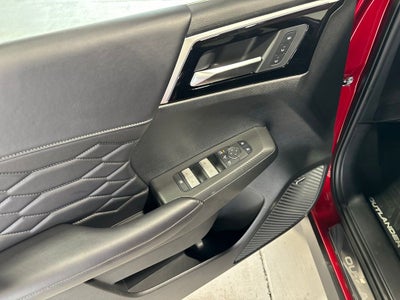 2026 Mitsubishi Outlander PHEV SEL