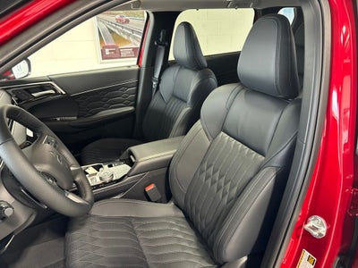 2026 Mitsubishi Outlander PHEV SEL