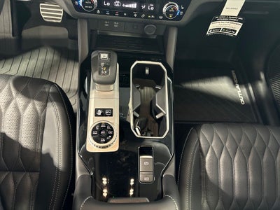2026 Mitsubishi Outlander PHEV SEL