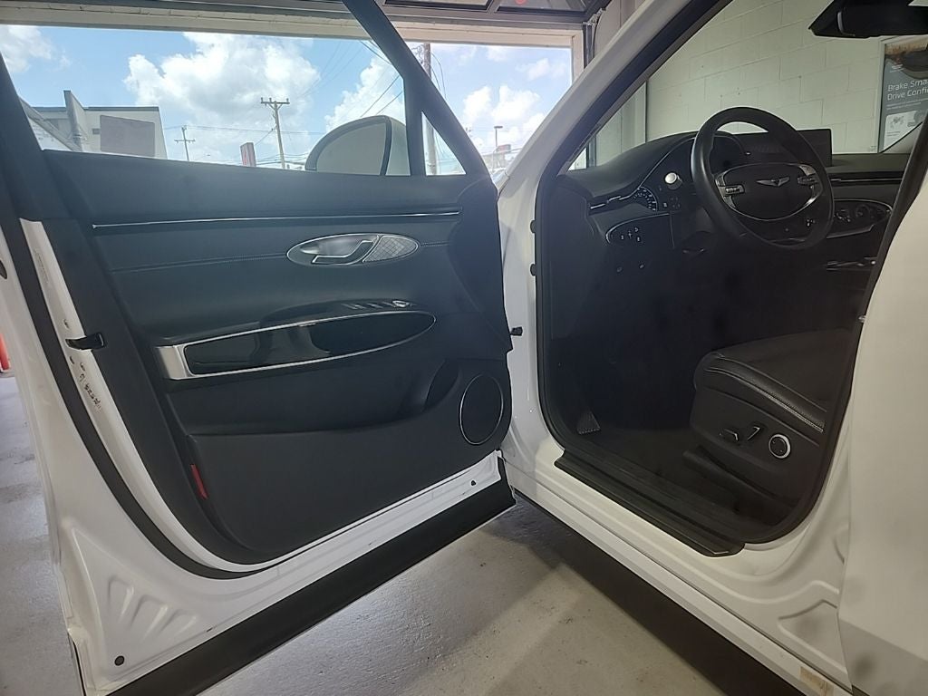 2025 Genesis GV70 2.5T