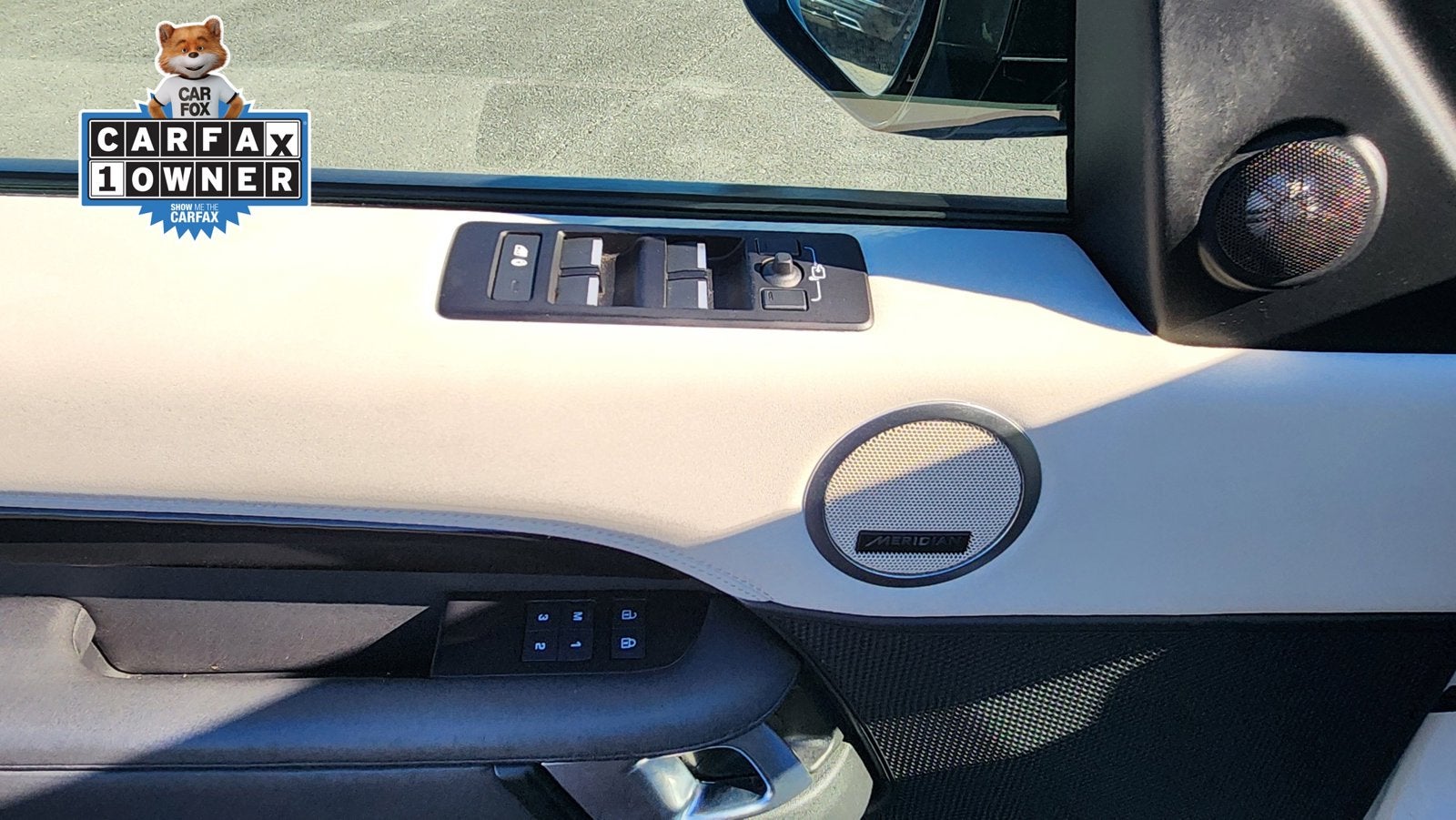 2024 Land Rover Discovery S
