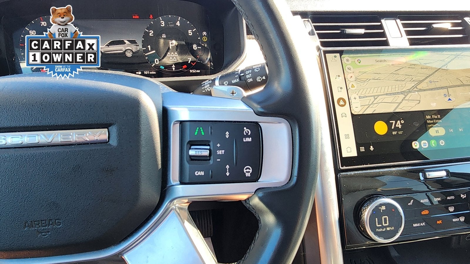 2024 Land Rover Discovery S