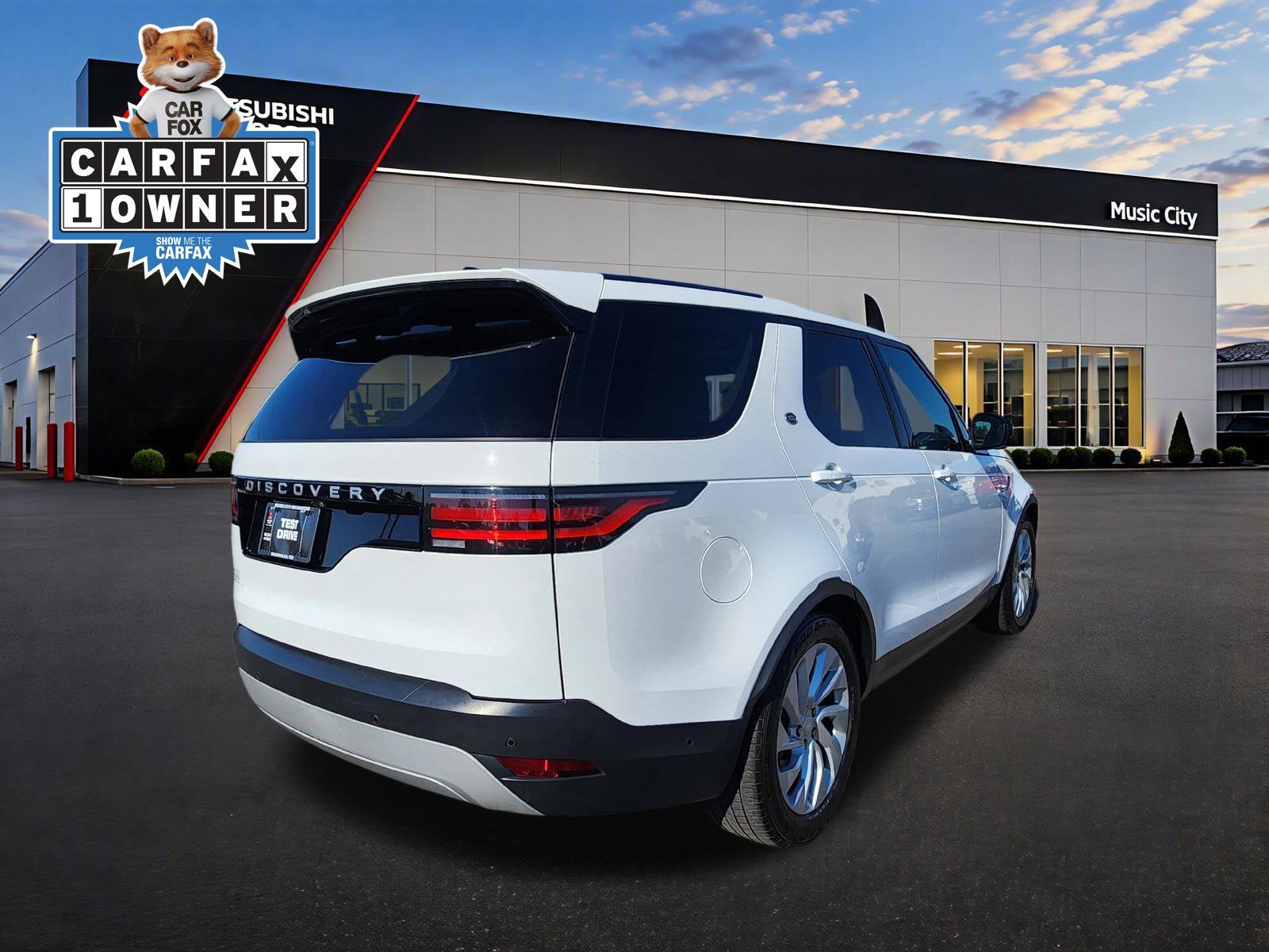 2024 Land Rover Discovery S