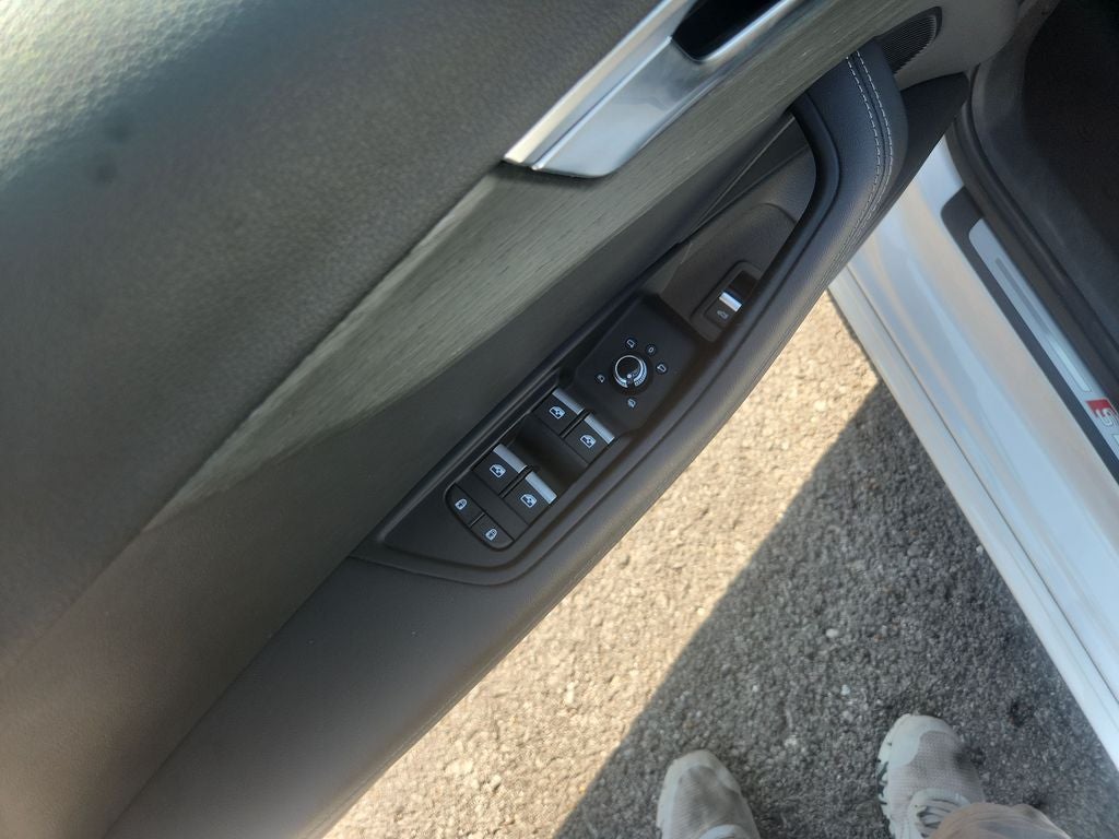 2024 Audi A4 45 S line Premium Plus quattro