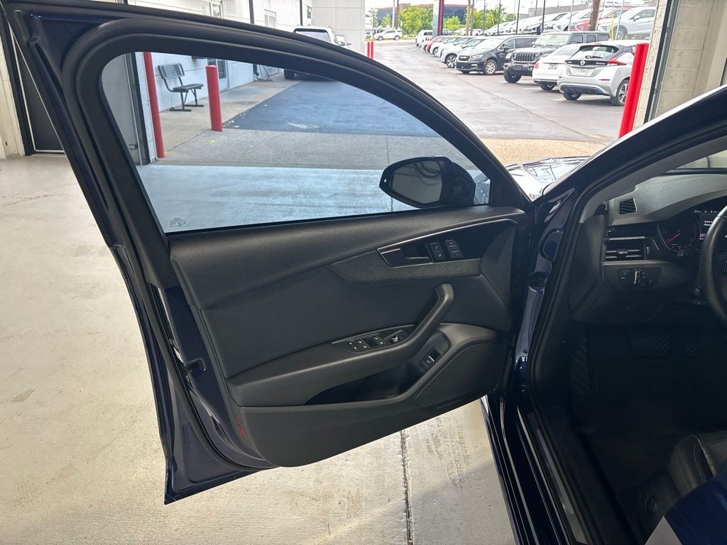 2020 Audi A4 40 Premium